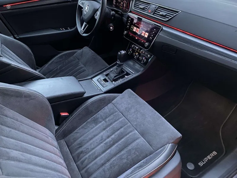 Skoda Superb 2.0TSI Image 7