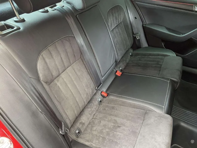 Skoda Superb 2.0TSI Image 9